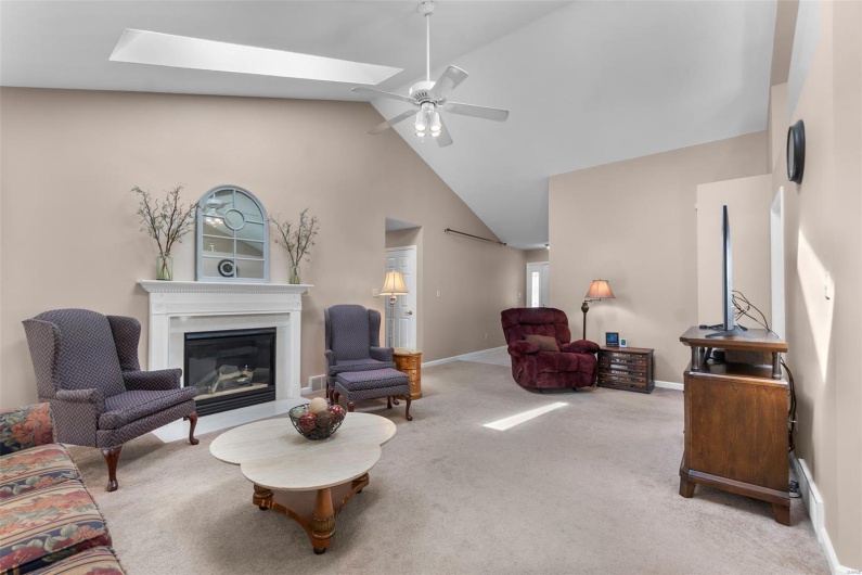 677 Pleasant Lake Drive, Jackson, Missouri 63755, 4 Bedrooms Bedrooms, 10 Rooms Rooms,3 BathroomsBathrooms,Residential,For Sale,Pleasant Lake,MAR25027568