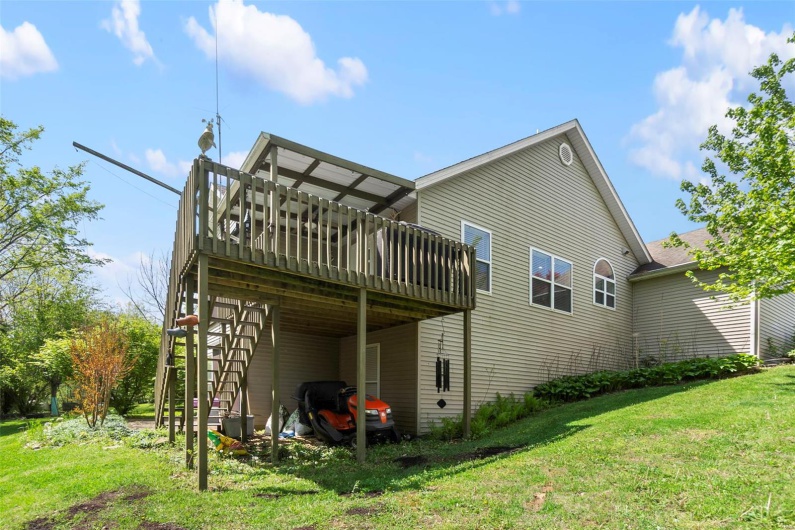 677 Pleasant Lake Drive, Jackson, Missouri 63755, 4 Bedrooms Bedrooms, 10 Rooms Rooms,3 BathroomsBathrooms,Residential,For Sale,Pleasant Lake,MAR25027568