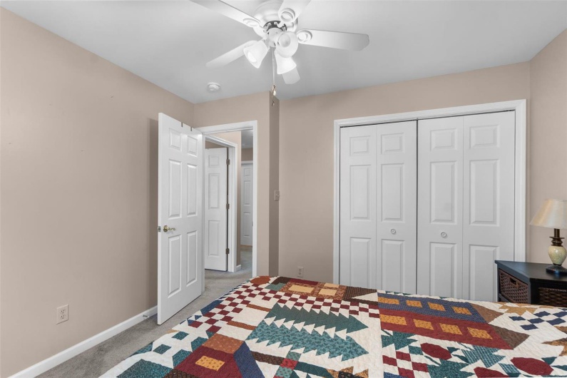 677 Pleasant Lake Drive, Jackson, Missouri 63755, 4 Bedrooms Bedrooms, 10 Rooms Rooms,3 BathroomsBathrooms,Residential,For Sale,Pleasant Lake,MAR25027568