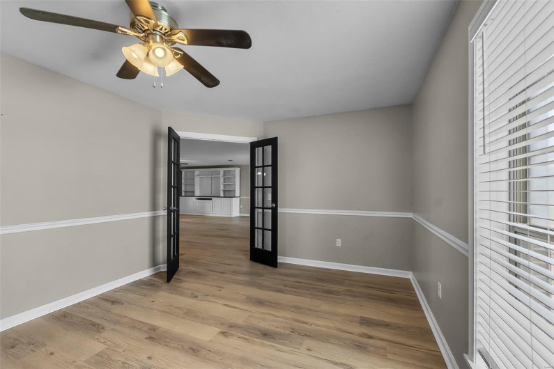 1703 Mallori Circle, Kennett, Missouri 63857, 3 Bedrooms Bedrooms, 10 Rooms Rooms,2 BathroomsBathrooms,Residential,For Sale,Mallori,MAR25027651