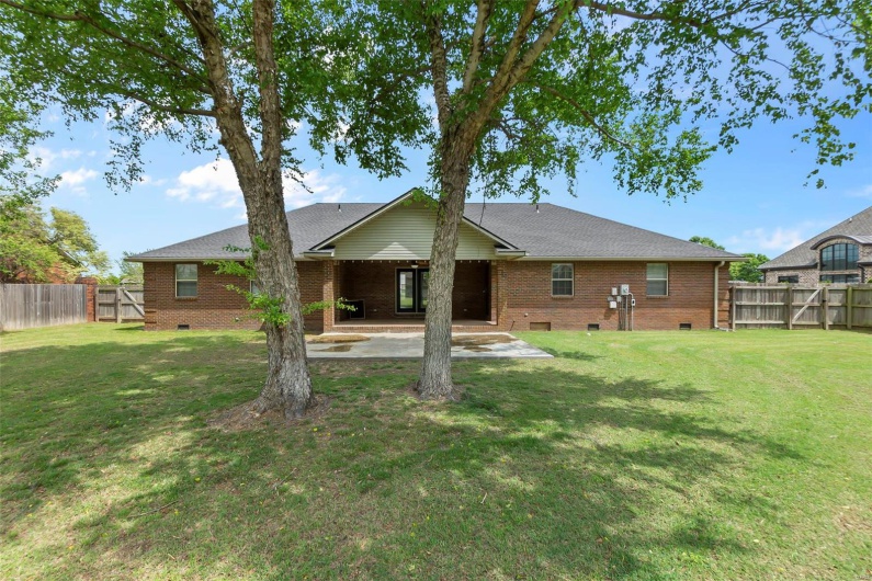 1703 Mallori Circle, Kennett, Missouri 63857, 3 Bedrooms Bedrooms, 10 Rooms Rooms,2 BathroomsBathrooms,Residential,For Sale,Mallori,MAR25027651