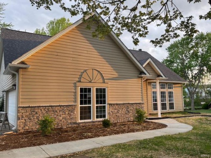 1553 Valley Forge Lane, Cape Girardeau, Missouri 63701, 3 Bedrooms Bedrooms, 8 Rooms Rooms,2 BathroomsBathrooms,Residential,For Sale,Valley Forge,MAR25027581