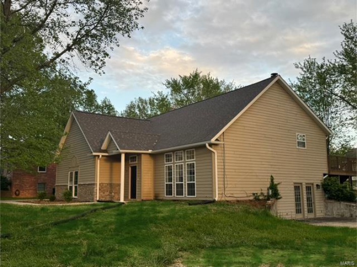 1553 Valley Forge Lane, Cape Girardeau, Missouri 63701, 3 Bedrooms Bedrooms, 8 Rooms Rooms,2 BathroomsBathrooms,Residential,For Sale,Valley Forge,MAR25027581