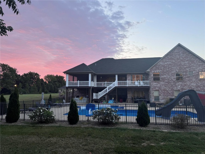 165 Kingsborough Court, Jackson, Missouri 63755, 6 Bedrooms Bedrooms, 8 Rooms Rooms,5 BathroomsBathrooms,Residential,For Sale,Kingsborough,MAR24063467
