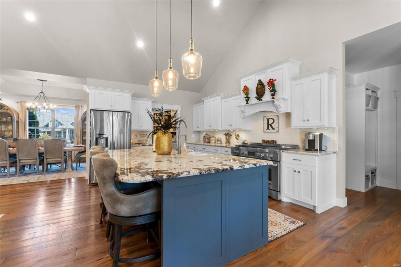 165 Kingsborough Court, Jackson, Missouri 63755, 6 Bedrooms Bedrooms, 8 Rooms Rooms,5 BathroomsBathrooms,Residential,For Sale,Kingsborough,MAR24063467
