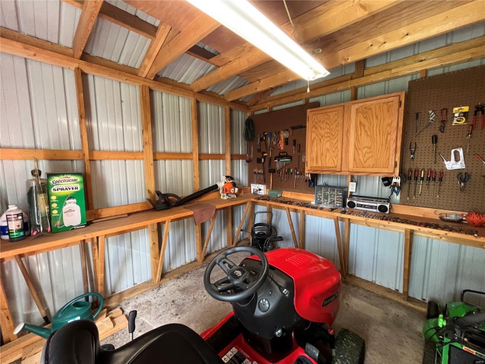 215 Lee St, Fredericktown, Missouri 63645, 3 Bedrooms Bedrooms, 14 Rooms Rooms,2 BathroomsBathrooms,Residential,For Sale,Lee St,MAR25027861