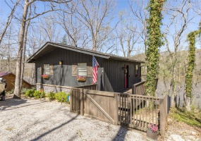 13224 Crow Lane, Ste Genevieve, Missouri 63670, 2 Bedrooms Bedrooms, 5 Rooms Rooms,1 BathroomBathrooms,Residential,For Sale,Crow,MAR25023566