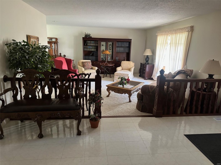 109 Link Drive, Sikeston, Missouri 63801, 3 Bedrooms Bedrooms, 9 Rooms Rooms,2 BathroomsBathrooms,Residential,For Sale,Link,MAR25027657