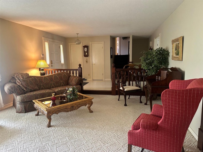 109 Link Drive, Sikeston, Missouri 63801, 3 Bedrooms Bedrooms, 9 Rooms Rooms,2 BathroomsBathrooms,Residential,For Sale,Link,MAR25027657