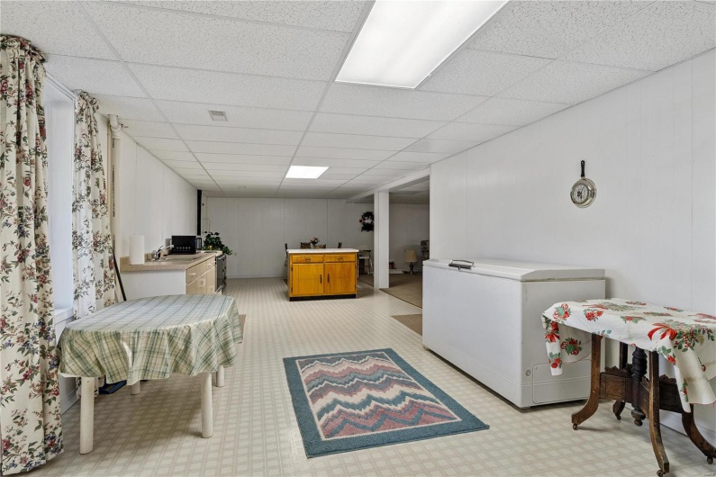 253 Sapphire Lane, Jackson, Missouri 63755, 4 Bedrooms Bedrooms, 7 Rooms Rooms,3 BathroomsBathrooms,Residential,For Sale,Sapphire Lane,MAR25000060