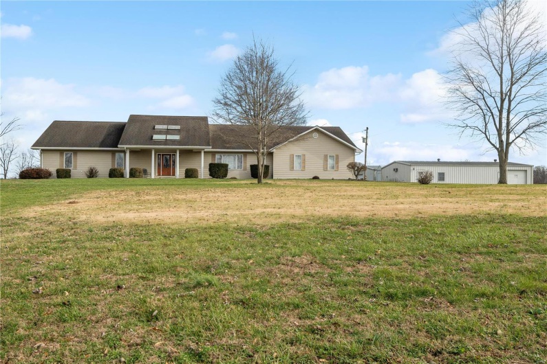 253 Sapphire Lane, Jackson, Missouri 63755, 4 Bedrooms Bedrooms, 7 Rooms Rooms,3 BathroomsBathrooms,Residential,For Sale,Sapphire Lane,MAR25000060