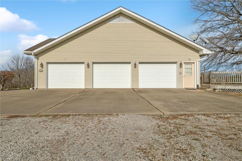 253 Sapphire Lane, Jackson, Missouri 63755, 4 Bedrooms Bedrooms, 7 Rooms Rooms,3 BathroomsBathrooms,Residential,For Sale,Sapphire Lane,MAR25000060