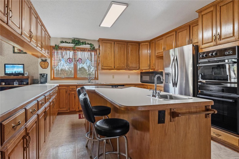 253 Sapphire Lane, Jackson, Missouri 63755, 4 Bedrooms Bedrooms, 7 Rooms Rooms,3 BathroomsBathrooms,Residential,For Sale,Sapphire Lane,MAR25000060