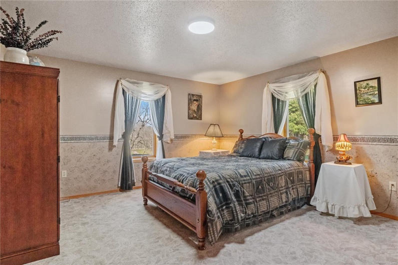 253 Sapphire Lane, Jackson, Missouri 63755, 4 Bedrooms Bedrooms, 7 Rooms Rooms,3 BathroomsBathrooms,Residential,For Sale,Sapphire Lane,MAR25000060
