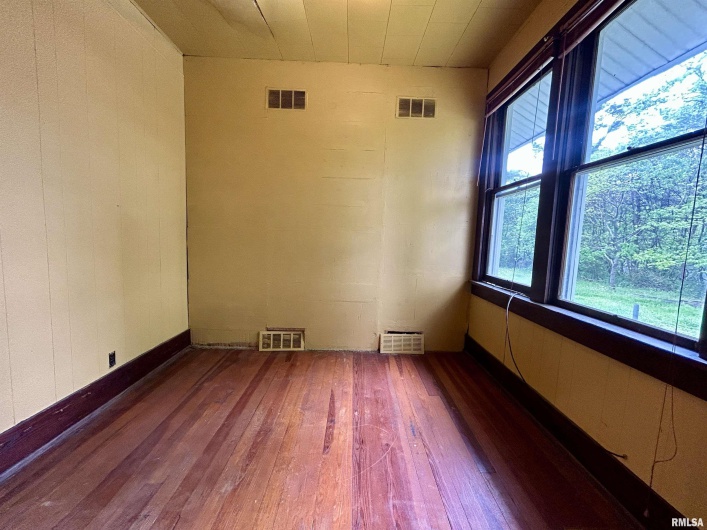 298 CEDAR CREEK Road, Makanda, Illinois 62958, 3 Bedrooms Bedrooms, 0 ,1 BathroomBathrooms,Residential,For Sale,CEDAR CREEK,0,RMAEB457715