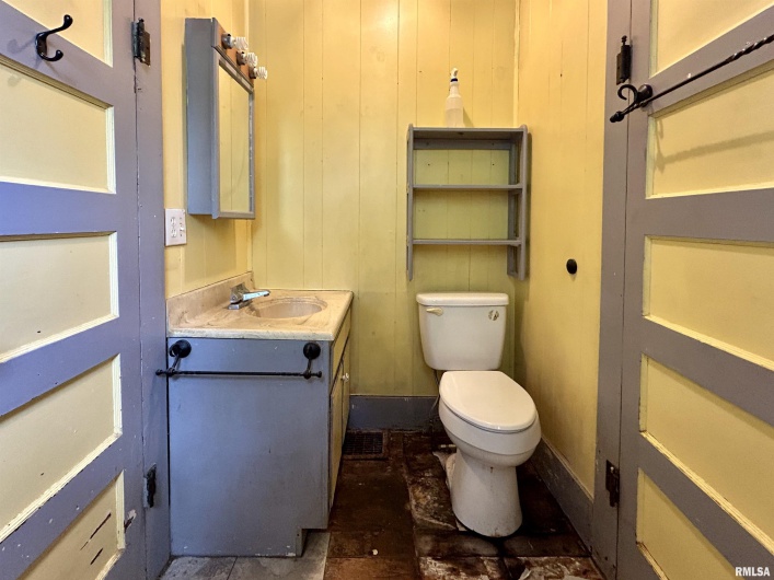 298 CEDAR CREEK Road, Makanda, Illinois 62958, 3 Bedrooms Bedrooms, 0 ,1 BathroomBathrooms,Residential,For Sale,CEDAR CREEK,0,RMAEB457715