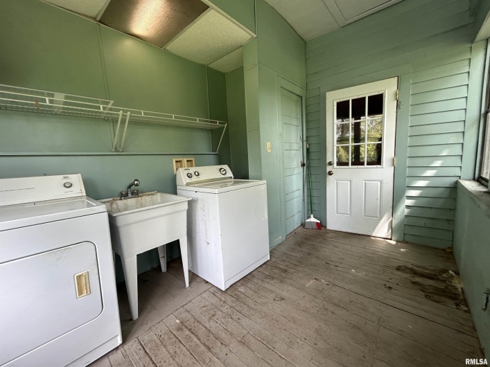 298 CEDAR CREEK Road, Makanda, Illinois 62958, 3 Bedrooms Bedrooms, 0 ,1 BathroomBathrooms,Residential,For Sale,CEDAR CREEK,0,RMAEB457715