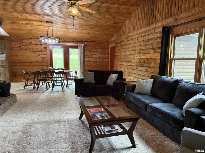 2560 IL-146 Road, Vienna, Illinois 62995, 3 Bedrooms Bedrooms, 0 ,2 BathroomsBathrooms,Residential,For Sale,IL-146,0,RMAEB457718