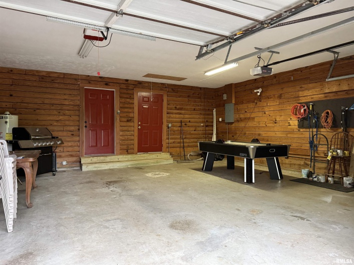 2560 IL-146 Road, Vienna, Illinois 62995, 3 Bedrooms Bedrooms, 0 ,2 BathroomsBathrooms,Residential,For Sale,IL-146,0,RMAEB457718