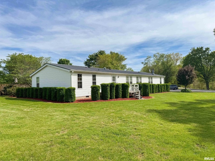 110 COX Lane, Dongola, Illinois 62926, 4 Bedrooms Bedrooms, 0 ,2 BathroomsBathrooms,Residential,For Sale,COX,0,RMAEB457717