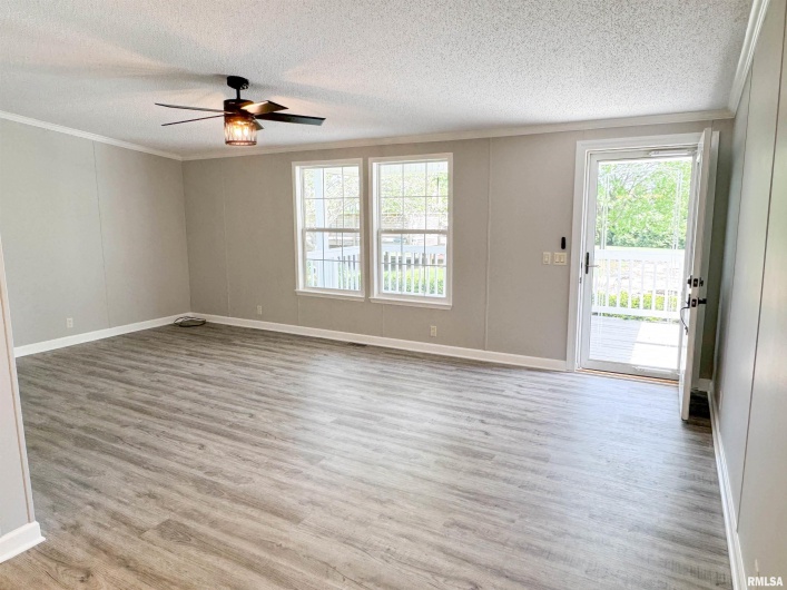 110 COX Lane, Dongola, Illinois 62926, 4 Bedrooms Bedrooms, 0 ,2 BathroomsBathrooms,Residential,For Sale,COX,0,RMAEB457717