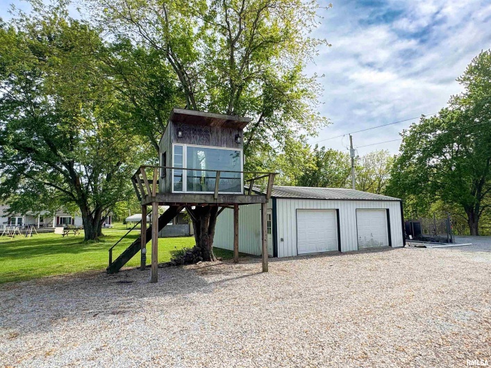 110 COX Lane, Dongola, Illinois 62926, 4 Bedrooms Bedrooms, 0 ,2 BathroomsBathrooms,Residential,For Sale,COX,0,RMAEB457717
