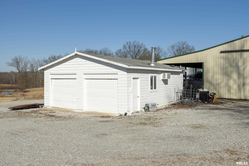 5825 Moscow Road, Dongola, Illinois 62926, 4 Bedrooms Bedrooms, 0 ,1 BathroomBathrooms,Residential,For Sale,Moscow,0,RMAEB457719