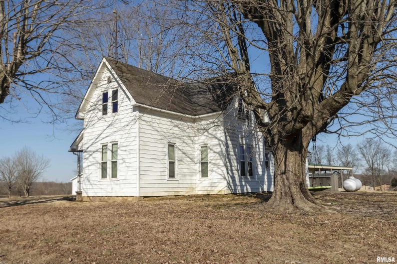 5825 Moscow Road, Dongola, Illinois 62926, 4 Bedrooms Bedrooms, 0 ,1 BathroomBathrooms,Residential,For Sale,Moscow,0,RMAEB457719