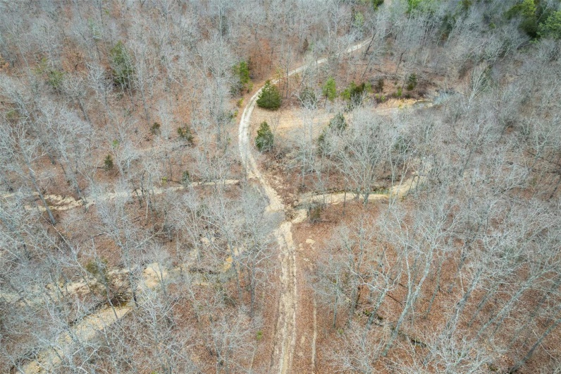 307 Hidden Valley, Annapolis, Missouri 63620, ,Farm,For Sale,Hidden Valley,MAR25028130