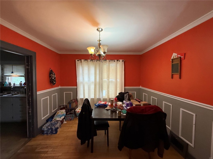 420 Cape Rock Drive, Cape Girardeau, Missouri 63701, 3 Bedrooms Bedrooms, 7 Rooms Rooms,2 BathroomsBathrooms,Residential,For Sale,Cape Rock,MAR25026830