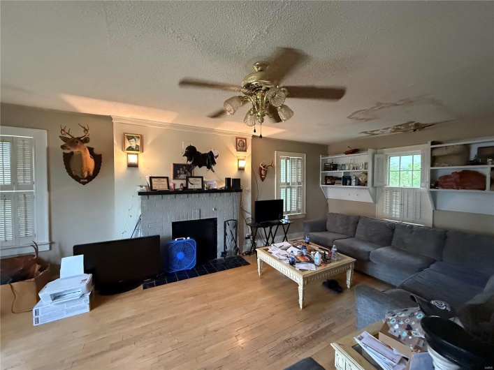 420 Cape Rock Drive, Cape Girardeau, Missouri 63701, 3 Bedrooms Bedrooms, 7 Rooms Rooms,2 BathroomsBathrooms,Residential,For Sale,Cape Rock,MAR25026830