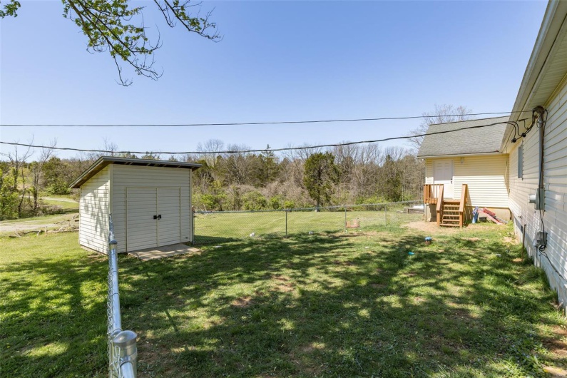 5411 Hillsboro Road, Farmington, Missouri 63640, 4 Bedrooms Bedrooms, 8 Rooms Rooms,2 BathroomsBathrooms,Residential,For Sale,Hillsboro,MAR25023482