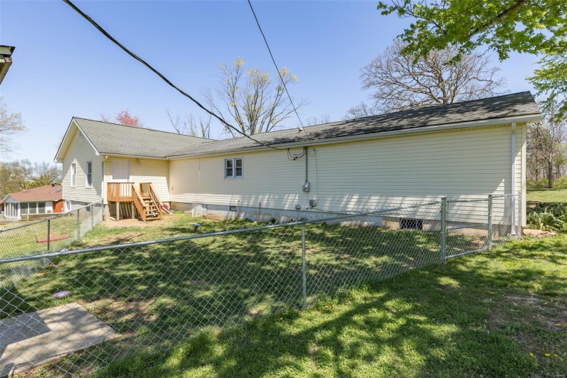 5411 Hillsboro Road, Farmington, Missouri 63640, 4 Bedrooms Bedrooms, 8 Rooms Rooms,2 BathroomsBathrooms,Residential,For Sale,Hillsboro,MAR25023482