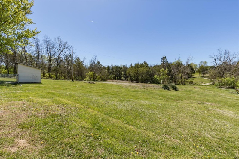 5411 Hillsboro Road, Farmington, Missouri 63640, 4 Bedrooms Bedrooms, 8 Rooms Rooms,2 BathroomsBathrooms,Residential,For Sale,Hillsboro,MAR25023482