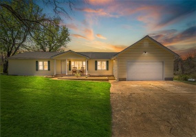 5411 Hillsboro Road, Farmington, Missouri 63640, 4 Bedrooms Bedrooms, 8 Rooms Rooms,2 BathroomsBathrooms,Residential,For Sale,Hillsboro,MAR25023482
