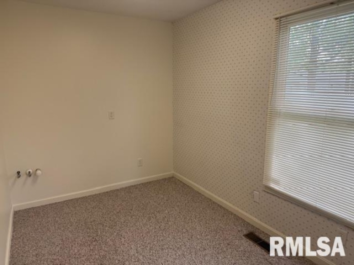 301 PERSHING Street, Energy, Illinois 62933, 3 Bedrooms Bedrooms, 0 ,0,Residential,For Sale,PERSHING,0,RMAEB457730