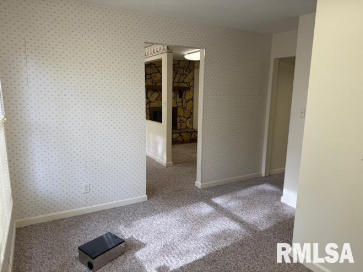 301 PERSHING Street, Energy, Illinois 62933, 3 Bedrooms Bedrooms, 0 ,0,Residential,For Sale,PERSHING,0,RMAEB457730