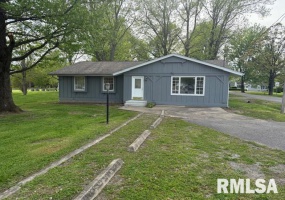 301 PERSHING Street, Energy, Illinois 62933, 3 Bedrooms Bedrooms, 0 ,0,Residential,For Sale,PERSHING,0,RMAEB457730