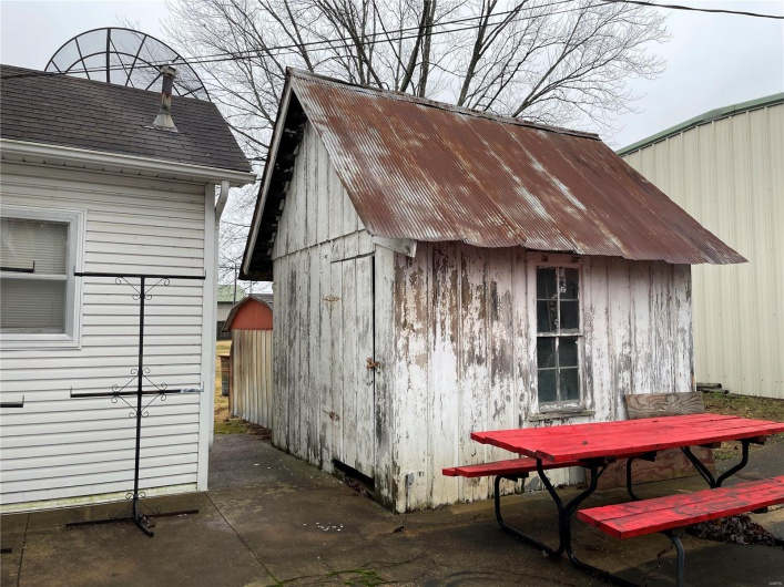 227 N. Main St., Piedmont, Missouri 63957, ,Commercial Sale,For Sale,N. Main St.,MAR24002923