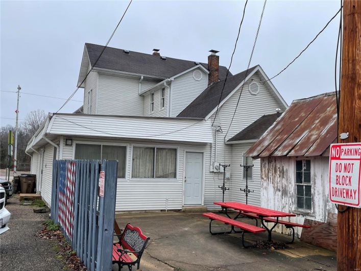 227 N. Main St., Piedmont, Missouri 63957, ,Commercial Sale,For Sale,N. Main St.,MAR24002923