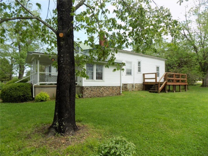 525 Russellville Road, Arcadia, Missouri 63621, 4 Bedrooms Bedrooms, 9 Rooms Rooms,1 BathroomBathrooms,Residential,For Sale,Russellville,MAR25028344