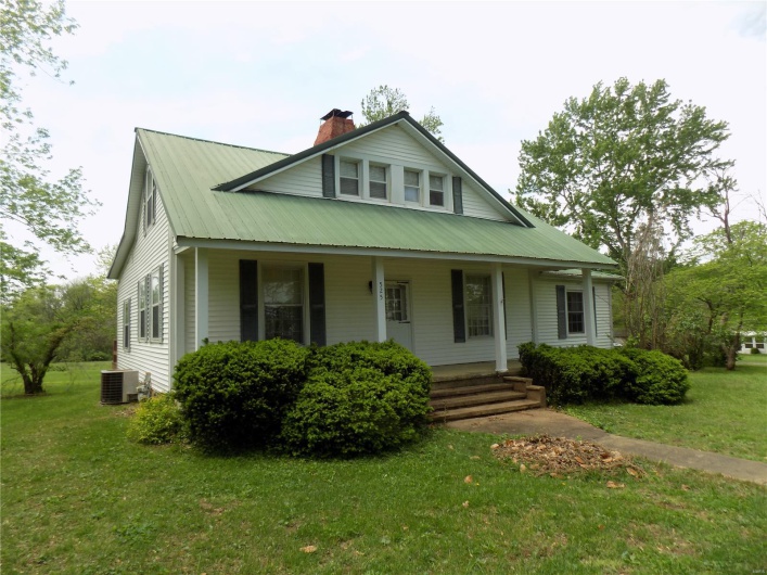 525 Russellville Road, Arcadia, Missouri 63621, 4 Bedrooms Bedrooms, 9 Rooms Rooms,1 BathroomBathrooms,Residential,For Sale,Russellville,MAR25028344