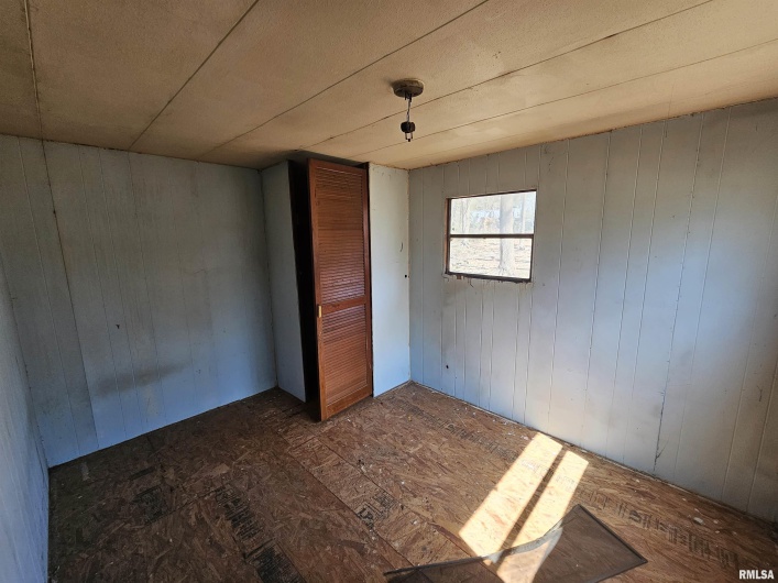 77 Violet Valley Road, Makanda, Illinois 62958, 4 Bedrooms Bedrooms, 0 ,2 BathroomsBathrooms,Manufactured In Park,For Sale,Violet Valley,0,RMAEB457735