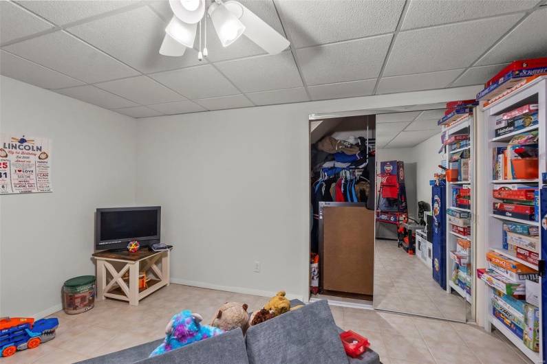 2026 Robinhood Circle, Cape Girardeau, Missouri 63701, 3 Bedrooms Bedrooms, 6 Rooms Rooms,3 BathroomsBathrooms,Residential,For Sale,Robinhood,MAR25028234
