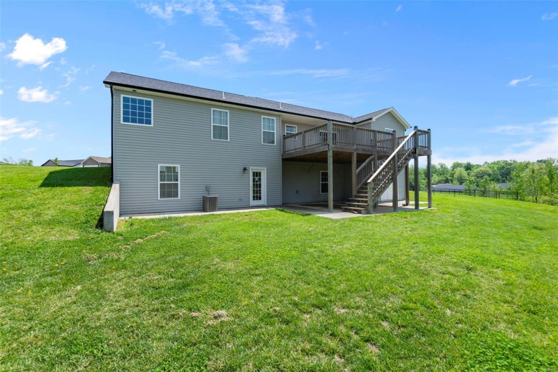 198 Galbaldon Court, Jackson, Missouri 63755, 4 Bedrooms Bedrooms, 5 Rooms Rooms,3 BathroomsBathrooms,Residential,For Sale,Galbaldon,MAR25027019