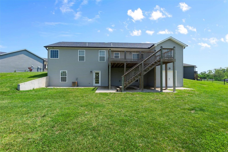 198 Galbaldon Court, Jackson, Missouri 63755, 4 Bedrooms Bedrooms, 5 Rooms Rooms,3 BathroomsBathrooms,Residential,For Sale,Galbaldon,MAR25027019