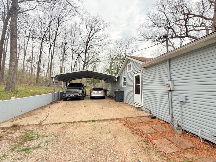 17977 Highway, Arcadia, Missouri 63621, 3 Bedrooms Bedrooms, 8 Rooms Rooms,2 BathroomsBathrooms,Residential,For Sale,Highway,MAR25027305
