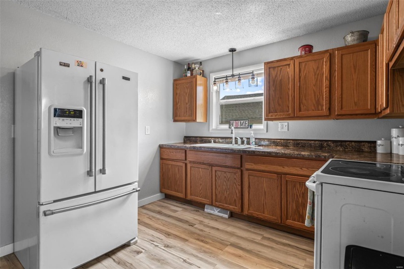 607 Grant Street, Desloge, Missouri 63601, 2 Bedrooms Bedrooms, 5 Rooms Rooms,1 BathroomBathrooms,Residential,For Sale,Grant,MAR25027397