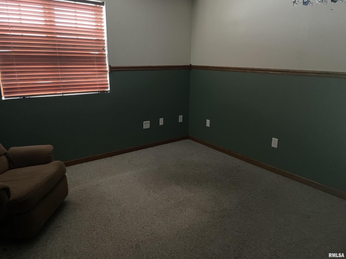 1808 CLARK Street, Carterville, Illinois 62918, 0 , 0 ,0,Commercial Sale,For Sale,CLARK,0,RMAEB454212