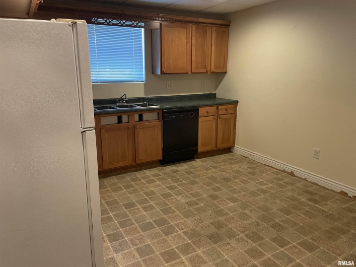 1808 CLARK Street, Carterville, Illinois 62918, 0 , 0 ,0,Commercial Sale,For Sale,CLARK,0,RMAEB454212